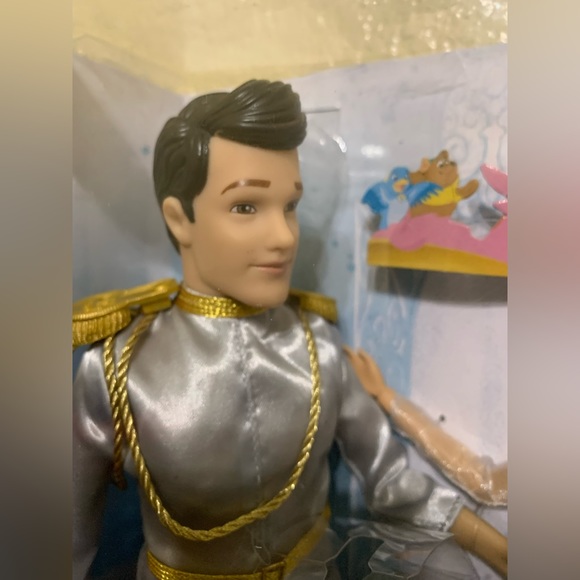 NIB Disney Store Cinderella And Prince Charming Wedding 💒 2pc Doll Set - Picture 4 of 14